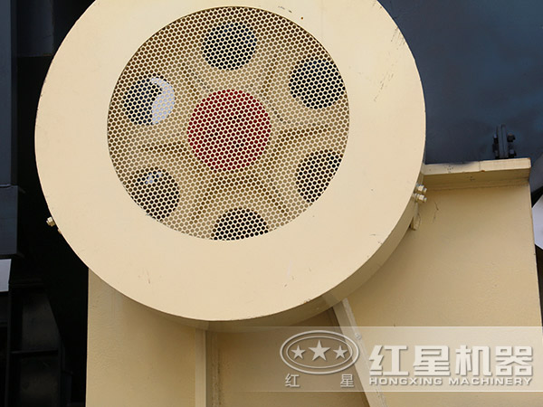 大型移動式破碎站報價、廠家